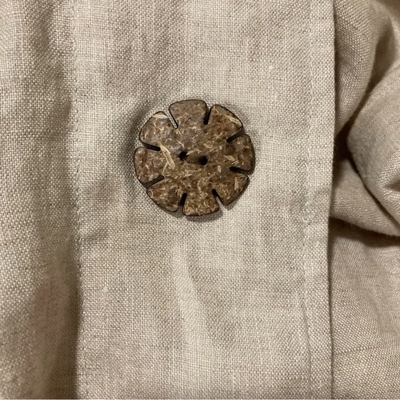 Neiman Marcus Exclusive 100% Linen Jacket | Snap Closure | Bold Buttons - Picture 10 of 11